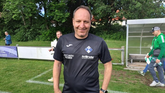 Holger Bachthaler Trainer FV Illertissen Regionalliga Bayern