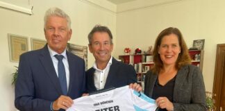 Gernot Mang mit Dieter Reiter und Verena Dietl