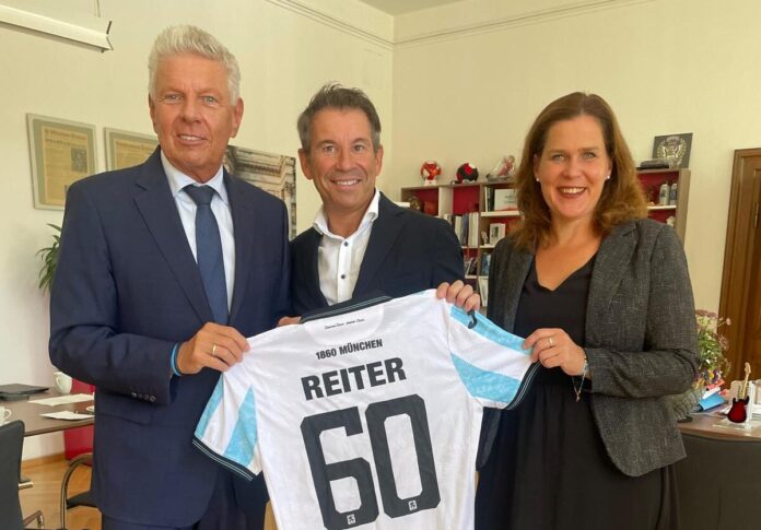 Gernot Mang mit Dieter Reiter und Verena Dietl