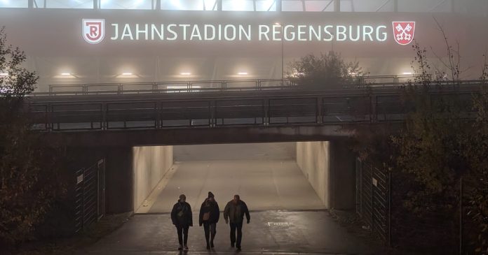 Titelbild SSV Jahn Regensburg TSV 1860 München Fotogalerie