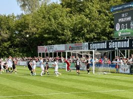 Amas ballern sich in Schwabmünchen an die Tabellenspitze