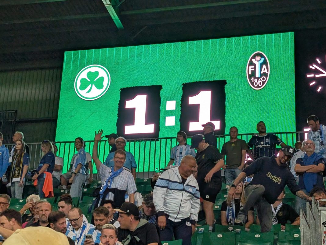 SpVgg Greuther Fürth II TSV 1860 Fotogalerie (91)
